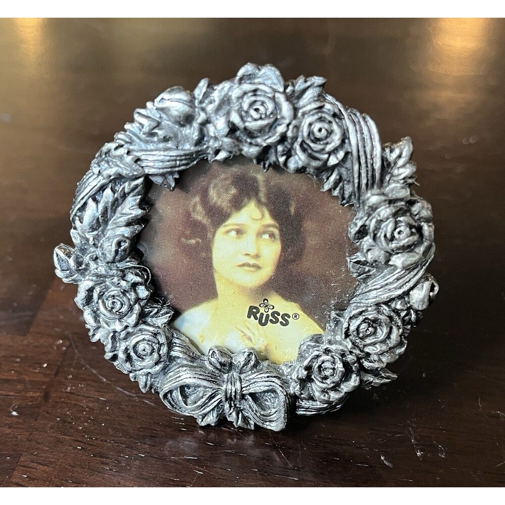 Russ Silver Mini Frame Floral Design 2" ROUND Built-In Stand Victorian Retro